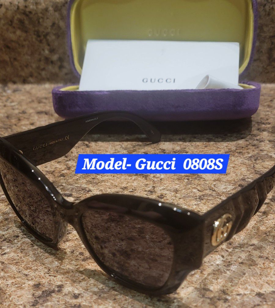 New Gucci Authentic Sunglasses 