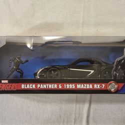 JADA METAL DIECAST 1:32 SCALE. MARVEL AVENGERS. BLACK PANTHER.  1995 MAZDA RX-7 WITH METAL DIECAST BLACK PANTHER FIGURE. 