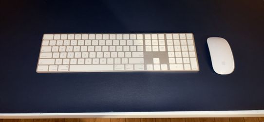 Apple Magic Keyboard & Mouse