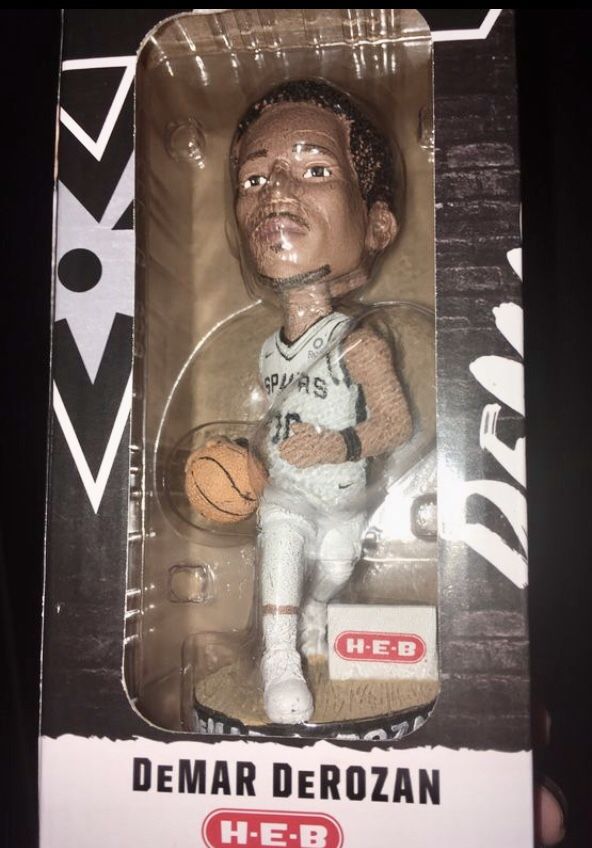 San Antonio Spurs DeMar DeRozen bobble head