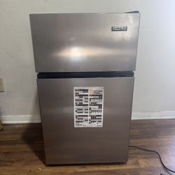 Like New Mini Fridge With Freezer