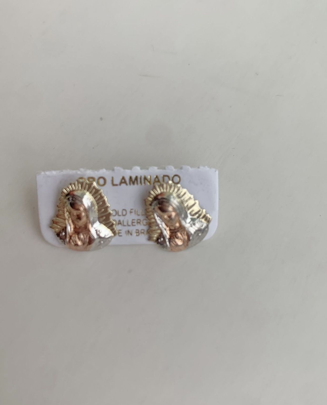 Arete Con Imagen De La Virgen De guadalupe En Baño De oro