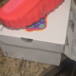 Nike Mind 001 Solar Red 10W/9M