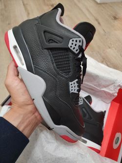 Jordan 4