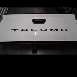 Tacoma Tailgate 2024 -2026 