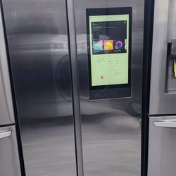 SIDE BY SIDE FAMILY HUB Refrigerator  WITH WARRANTY  GARANTIA POR ESCRITO 