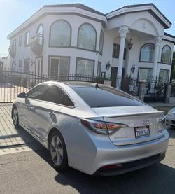 2016 Hyundai Sonata Hybrid