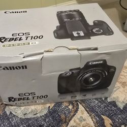 Cannon Rebel EOS T100 Camera