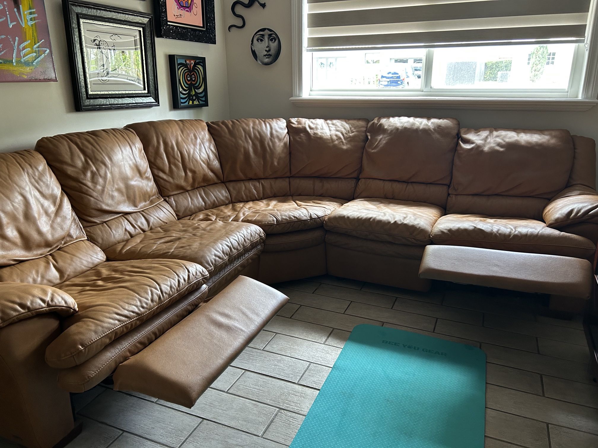 Leather Couch With Reclining Seats