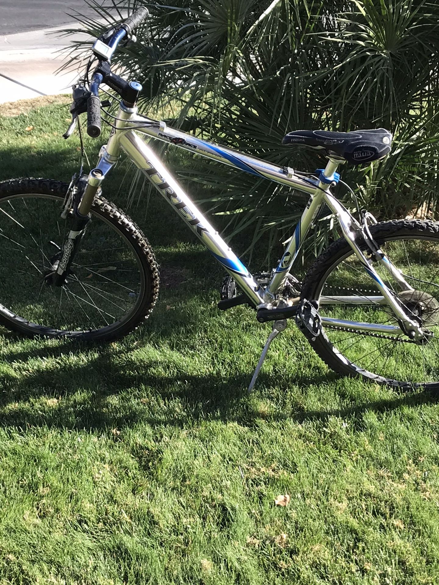 Trek Alpha Custom Aluminum Mountain Bike