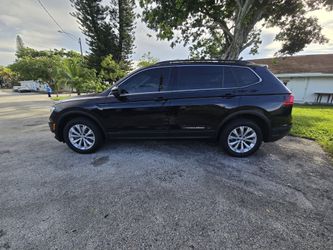 2019 Volkswagen Tiguan SE