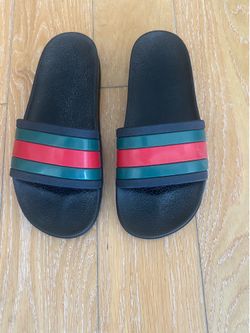 Men’s Gucci Slide Sandals with Web (price negotiable )