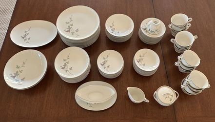 Fine China Wyndham Sango Japan - Woodland 630, 89 pieces
