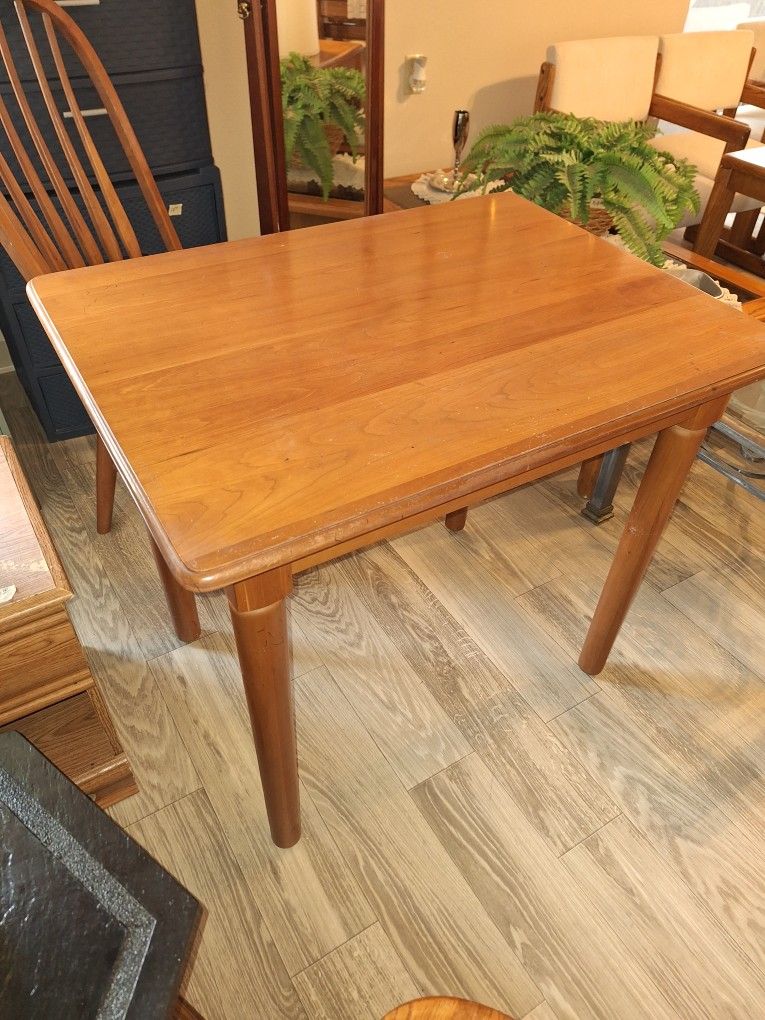 Small Wood Table 34x26