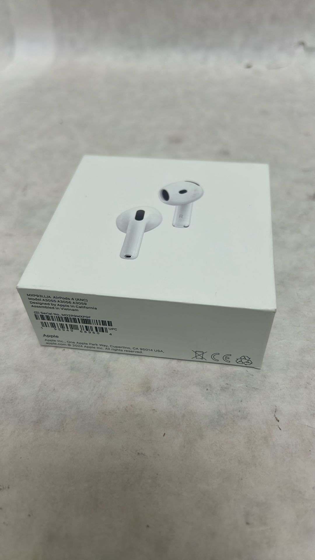 AirPods 4 model A3 059 new inbox