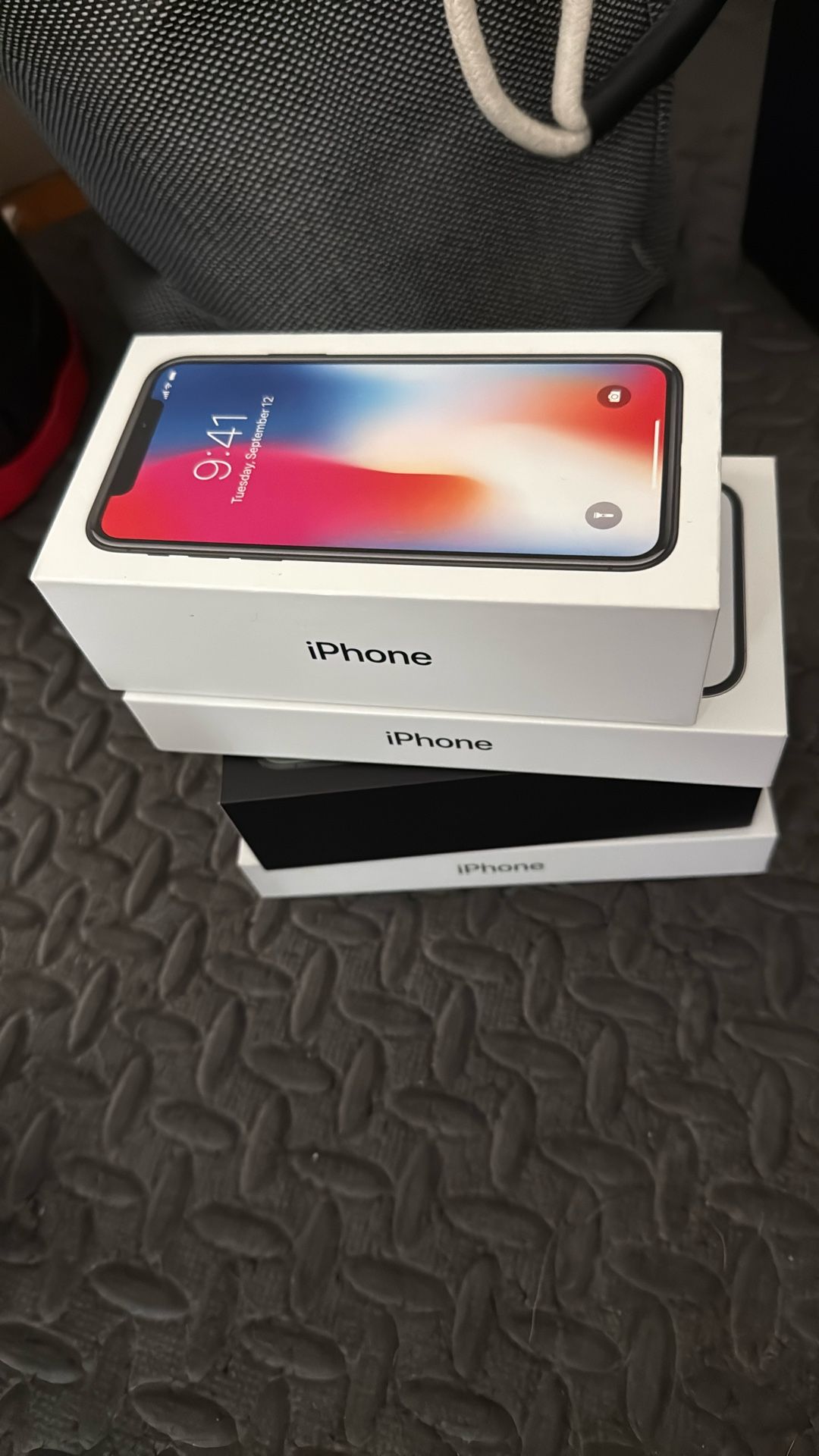 Apple Empty Box