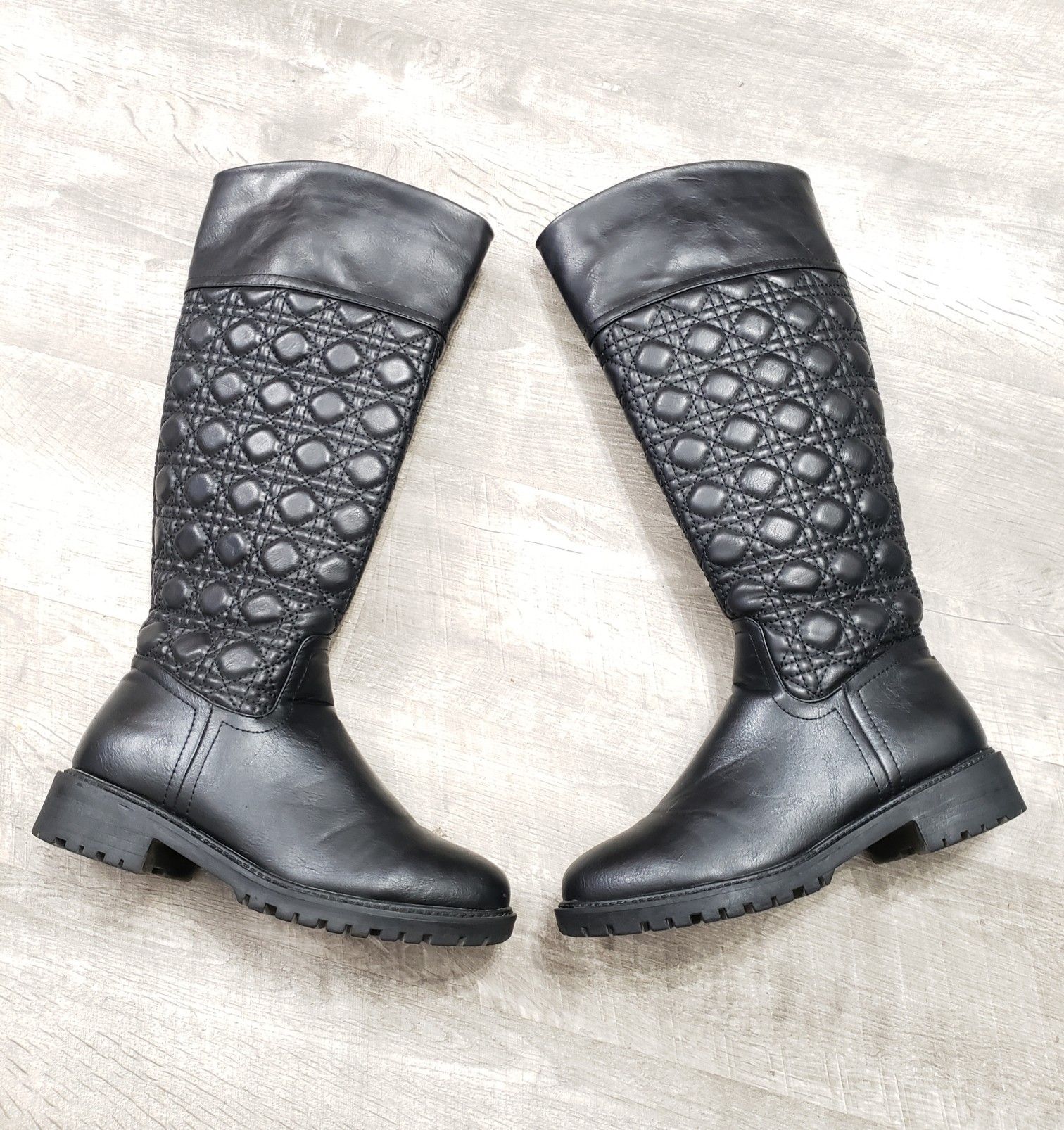 Checklist Boots size 37 Knee Length Black