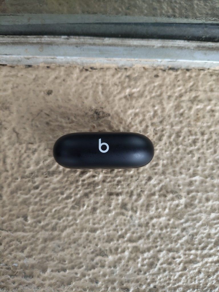 Beats Solo Buds