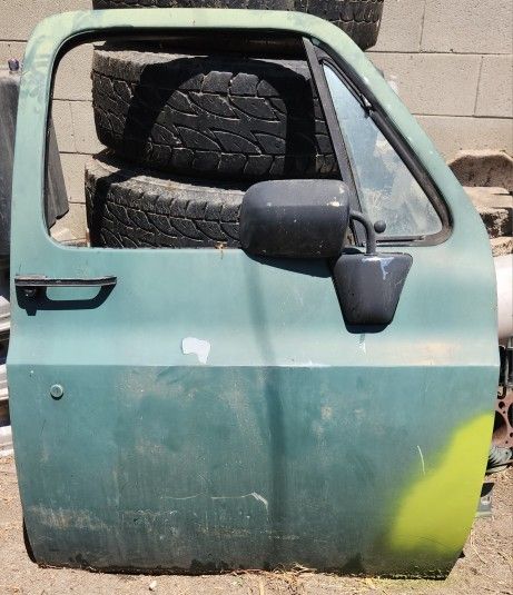73-87 Chevy Truck Door