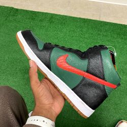 Nike Dunk High Supreme spark men size 12 New with box
