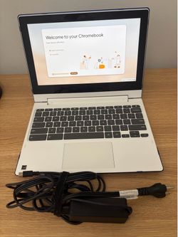 LENOVO CHROMEBOOK 14” COMO NUEVA – INCLUYE CARGADOR ORIGINAL 💙