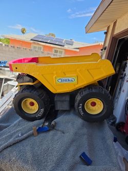 Big Tonka Metal Truck