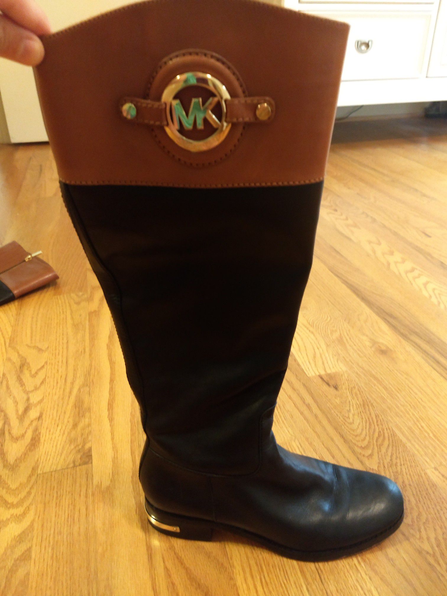 Michael kors boots