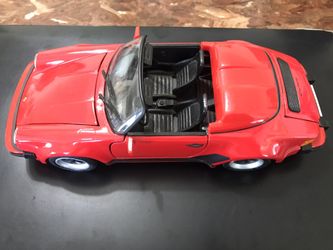 Maisto Porsche 911 Speedster Junior 1989 Model Diecast