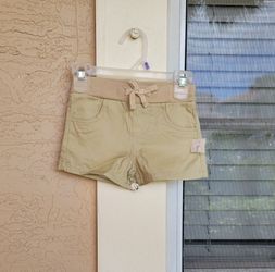 NEW...GIRL'S SIZE XS(4/5) TAN SHORTS with ELASTIC WAIST