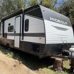 2022 Fore Hideout SA