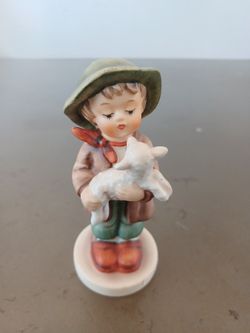 GOEBEL- HUMMEL Children LOST SHEEP LITTLE BOY Baby Lamb Porcelain