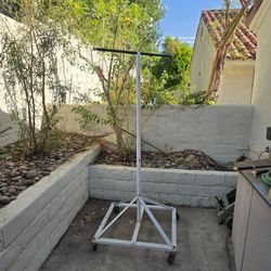 Vertical bike rack