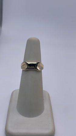 10k gold signet style ring