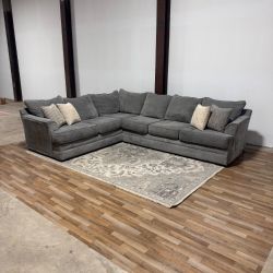 Gray Sectional Sofa🚛 Delivery Available