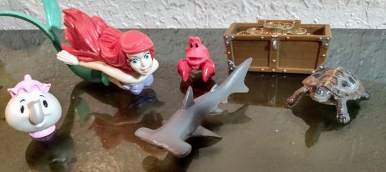 little mermaid figurine set
