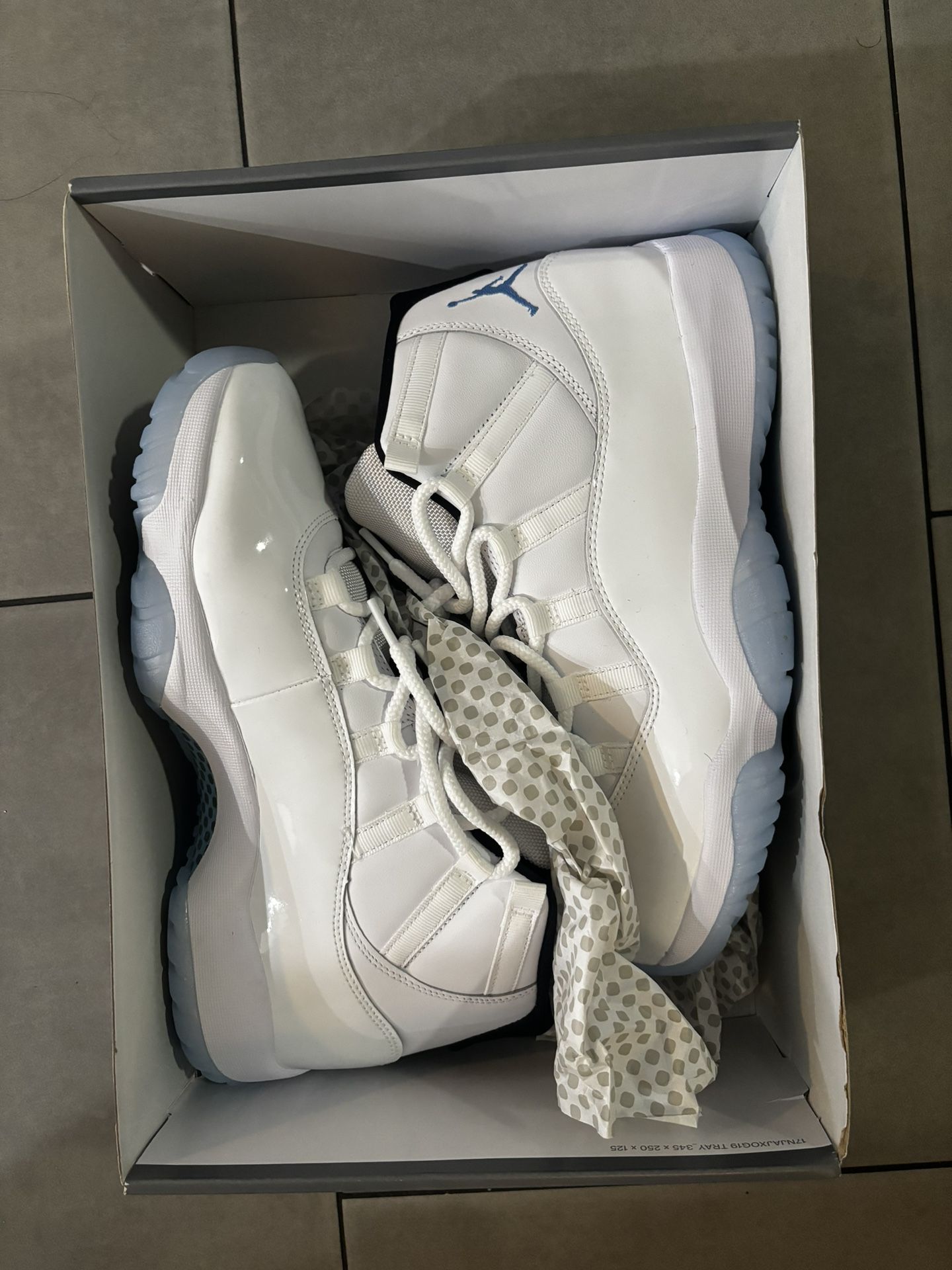 Jordan 11 