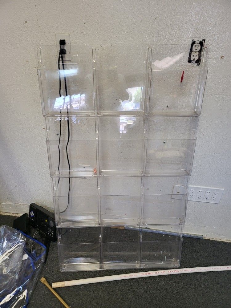 Magazine Rack Or Coloring book Rack 5.00