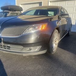 2015 Lincoln MKS (Uber Special) 