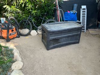 Yard container