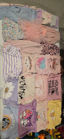 Girls clothes