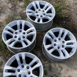  Chevy Suburban 18 Inch Wheels 
