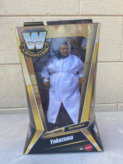 WWE Elite “ Legends” Action Figure : Yokozuna