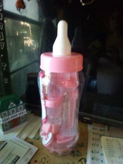 Baby girls gift bottle everything included brand new $5