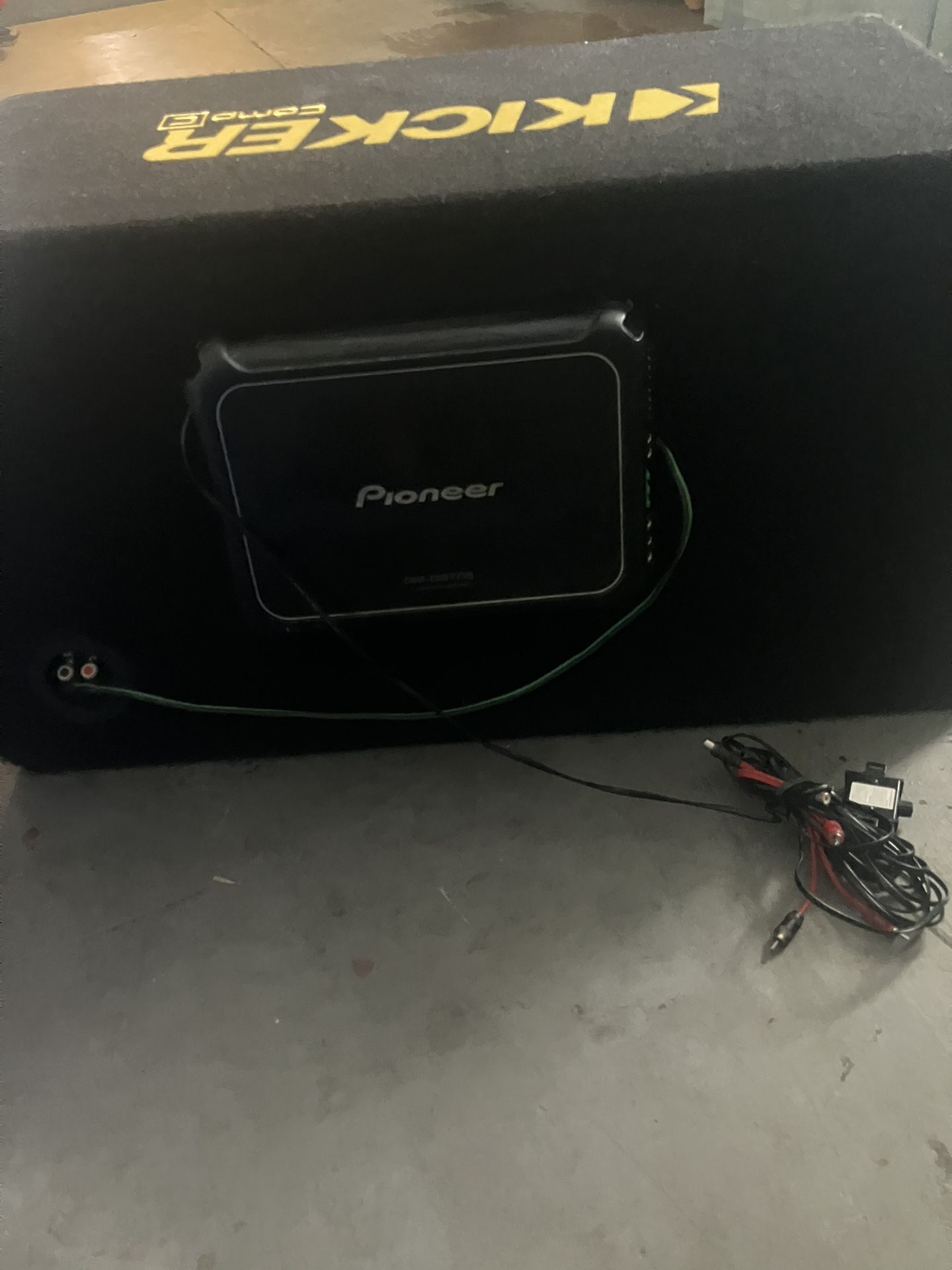 Kicker Comp C 