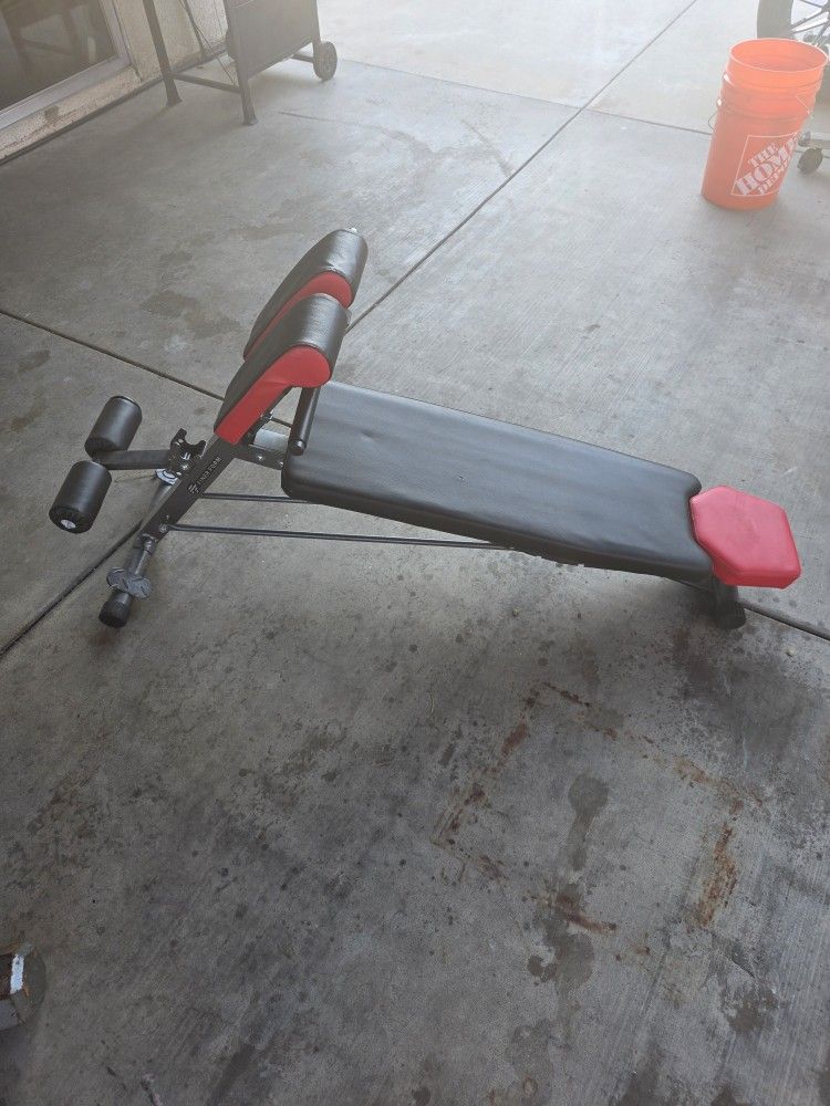 Weight Bench