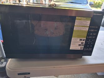 HAMILTON BEACH BLACK MICROWAVE