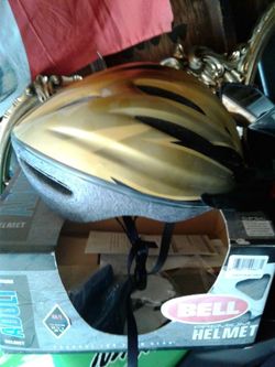 Bell premium helmet adult size m/l