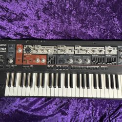 ROLAND SH-201 Analog Modeling Synthesizer