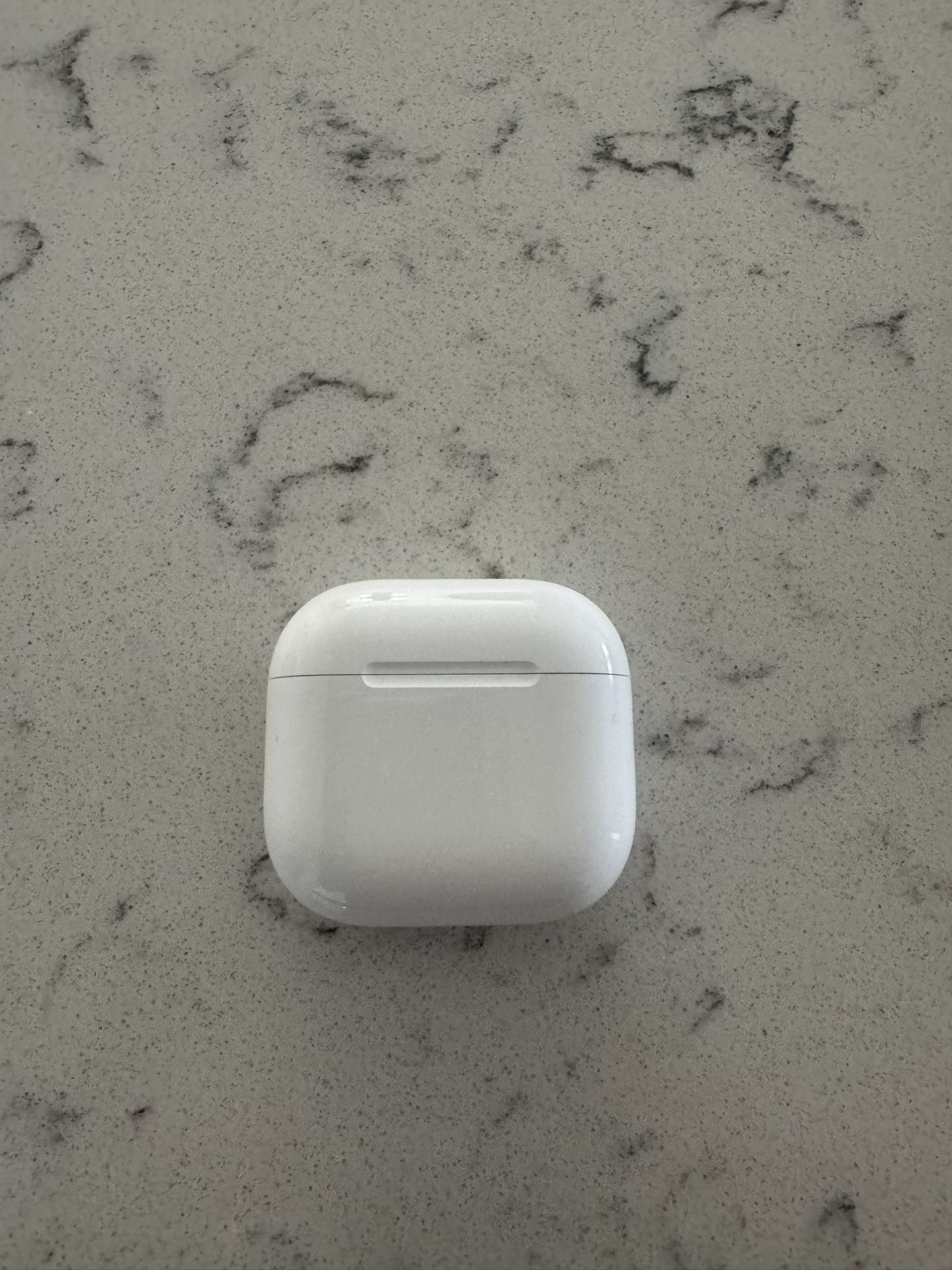 AirPods 4 With Active Noise Cancellation