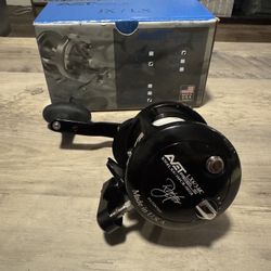 Avet LX  Raptor Mc 6/4 Two Speed Salt Water Fishing Reel. 